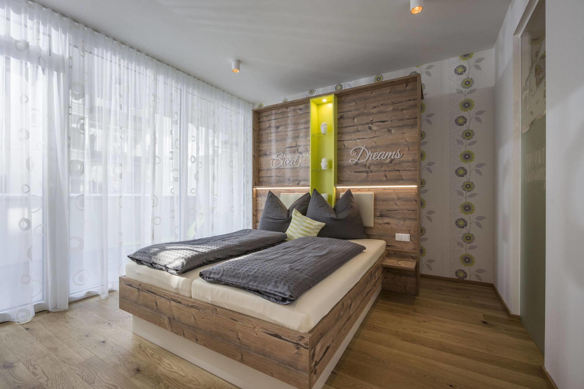 Private Living Apartments Kufstein Exterior photo
